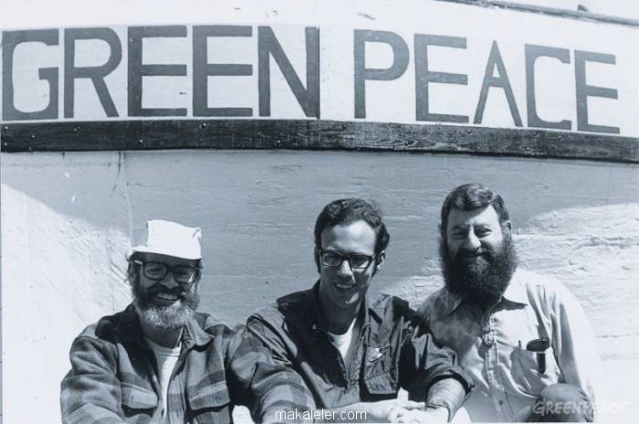 Dalga Çıkartmayın Komitesi üyeleri ve Greenpeace kurucuları, (soldan sağa) Jim Bohlen, Paul Cote, Irving Stowe.