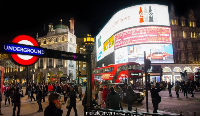 piccadilly circus