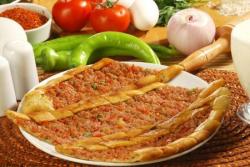 Kıymalı Pide İçi Nasıl Hazırlanır?